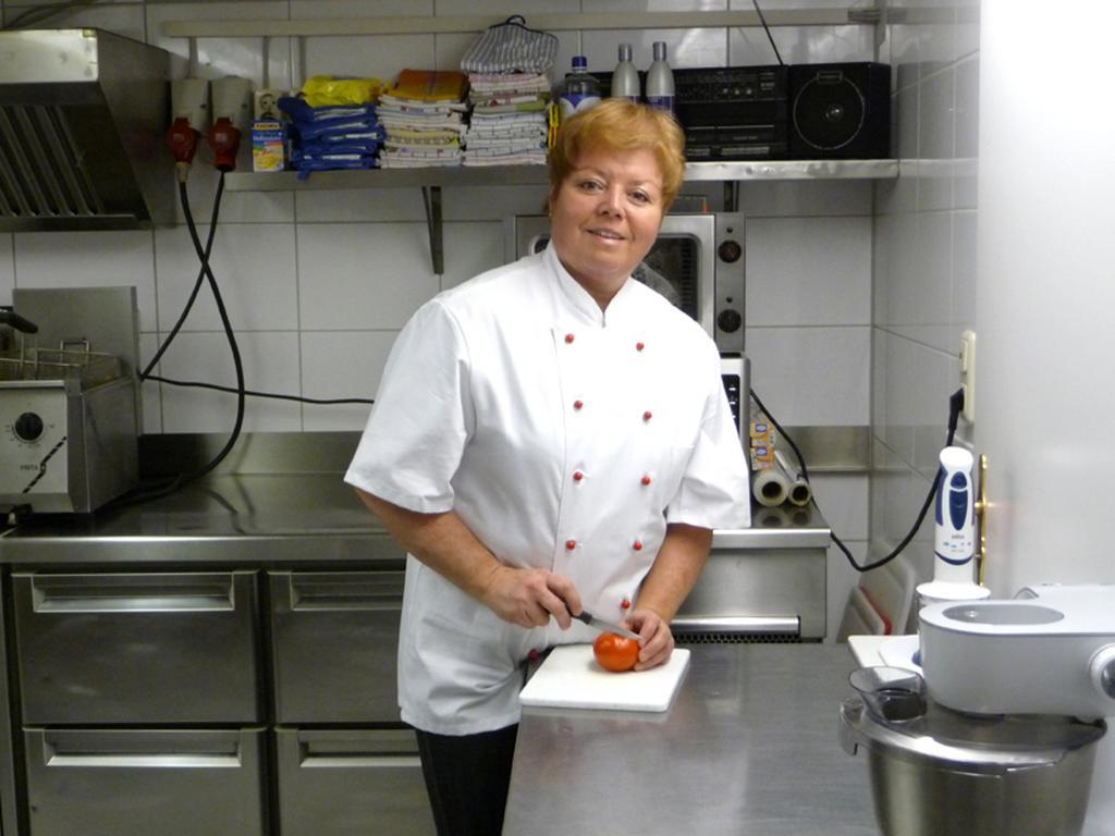 Hotel Restaurant Amadeus - Inclusive Skipass Und Vieles Mehr Bad Hindelang Eksteriør billede